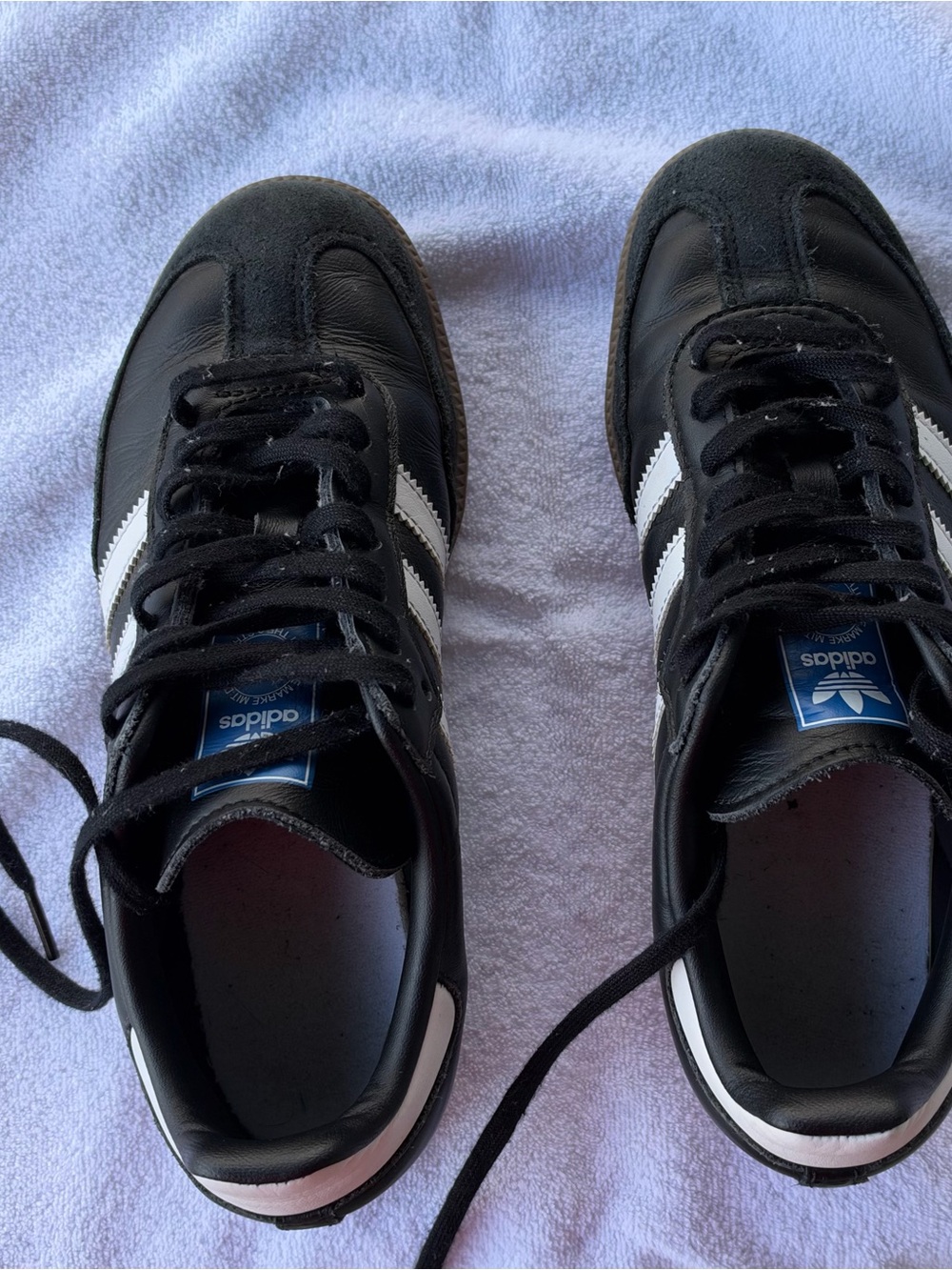 Adidas Samba OG Shoes Kids
Size: 4